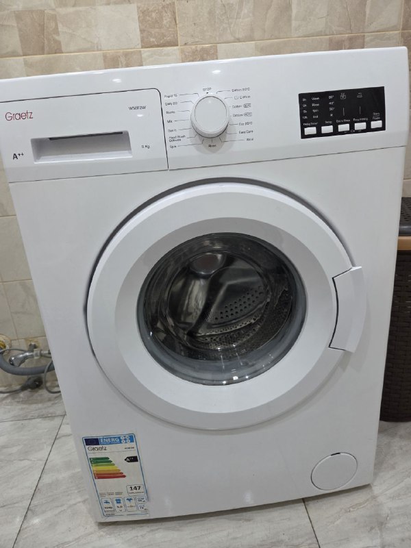 Стиральная машина GRAETZ W58F2W на запчасти