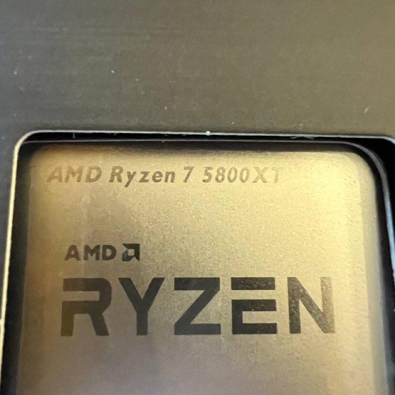 AMD Ryzen 7 5800XT, новый процессор с кулером 4