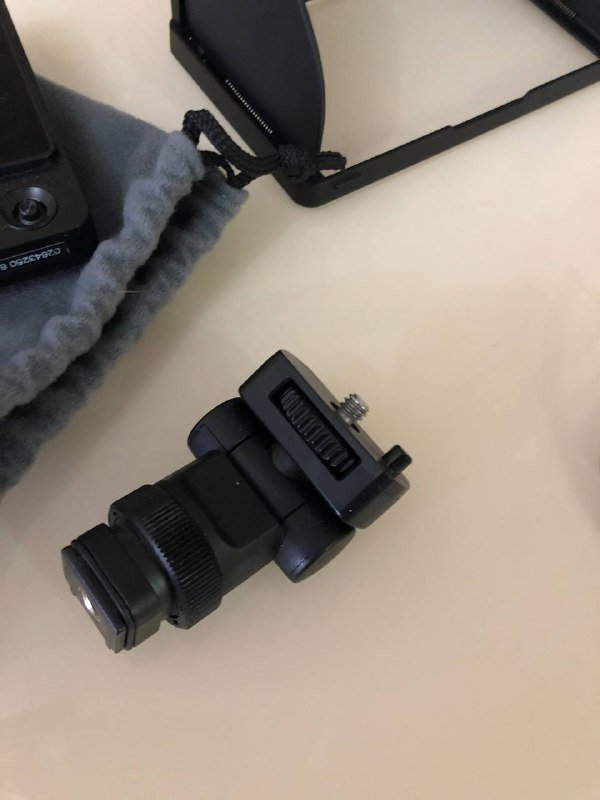 накамерный монитор Sony CLM FHD5 3