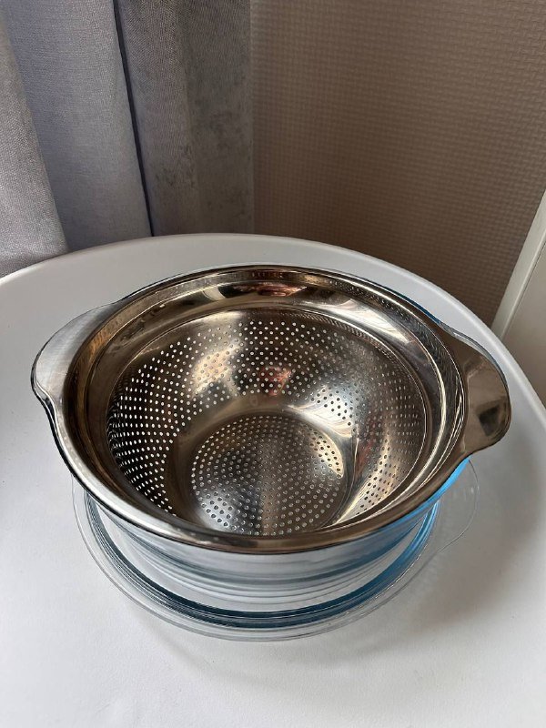 Комплект форм для духовки, миска, дуршлаг, контейнеры, тазик, чашки 9