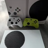Игровые приставки, мышь Razer Cobra, AirPods 2, колонка 1