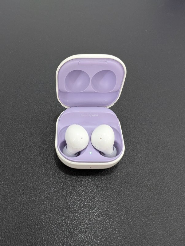 клавиатура Logitech MX KEYS S, наушники Sony WH-CH520, Samsung Galaxy Buds 2, Samsung AKG 6