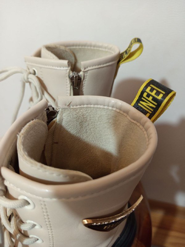 Женские ботинки размер 37 4