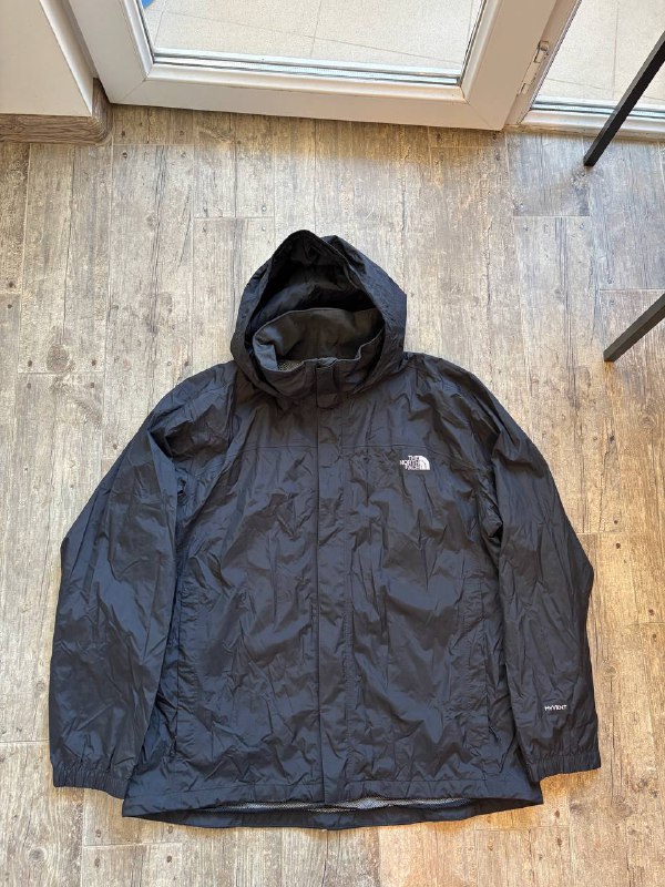 Мембранная куртка The North Face на HyVent, размер XL; Мембранная куртка Mammut на Gore-Tex, размер M/L; Мембранная куртка The North Face на Gore-Tex, размер L; Мембранная куртка The North Face, размер M