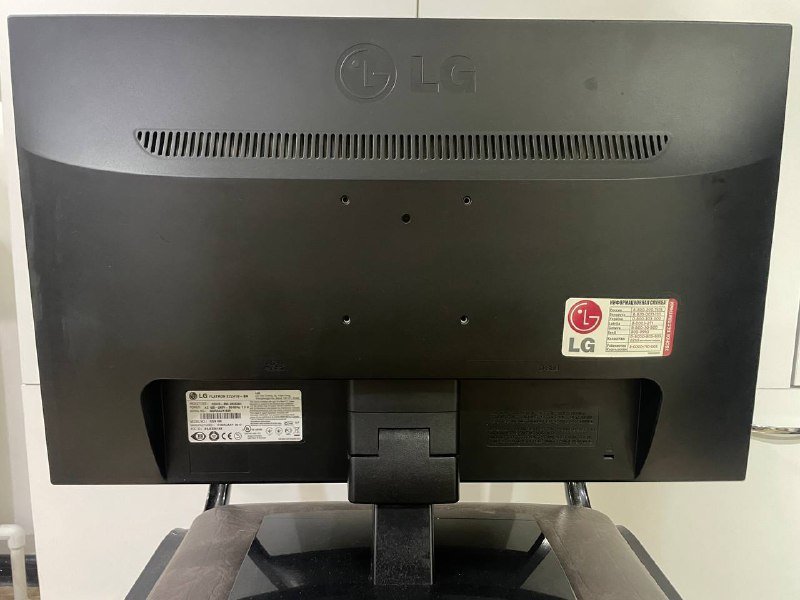 Монитор LG Flatron E2241S 21,5 дюйма 3