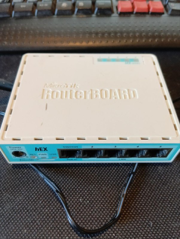 Raspberry Pi 5 комплект, роутер MikroTik hEX, материнская плата LGA 2011-3, процессоры Xeon, беспроводная мышь 6