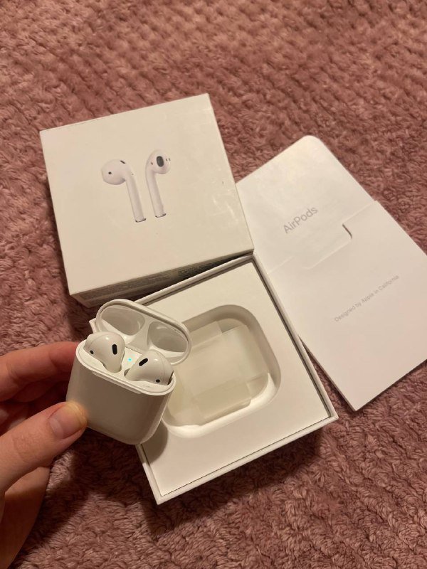 Apple AirPods 1ого поколения