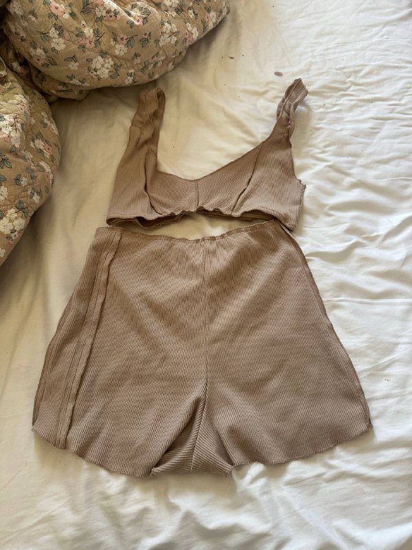 пиджак, платья, футболки, худи, комплекты пижам 8