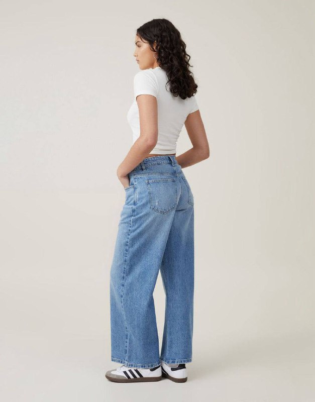 Джинсы Cotton On, Блузка Asos Design