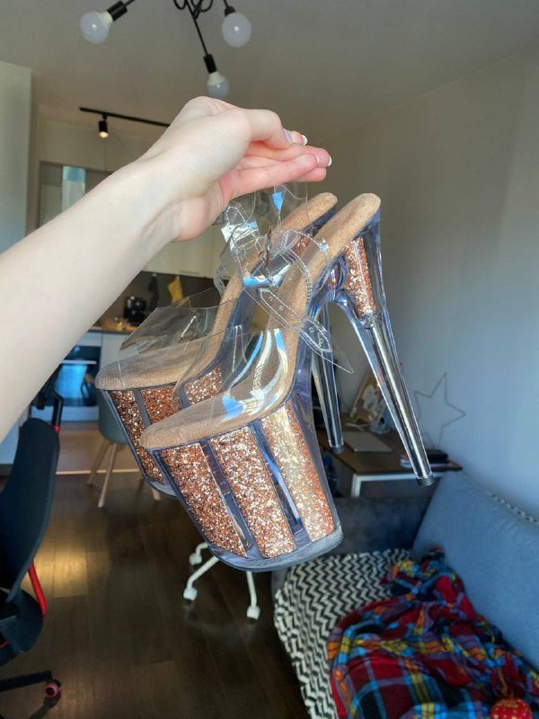 Серёжки, кольца, пижамная рубашка, стрипы, часы, топ Zara 7