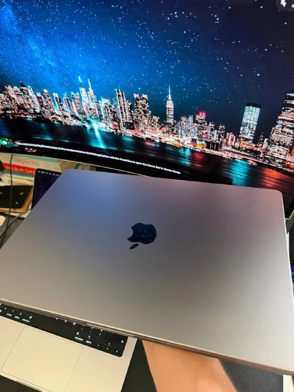 MacBook Pro M1 Pro 16 256GB 1
