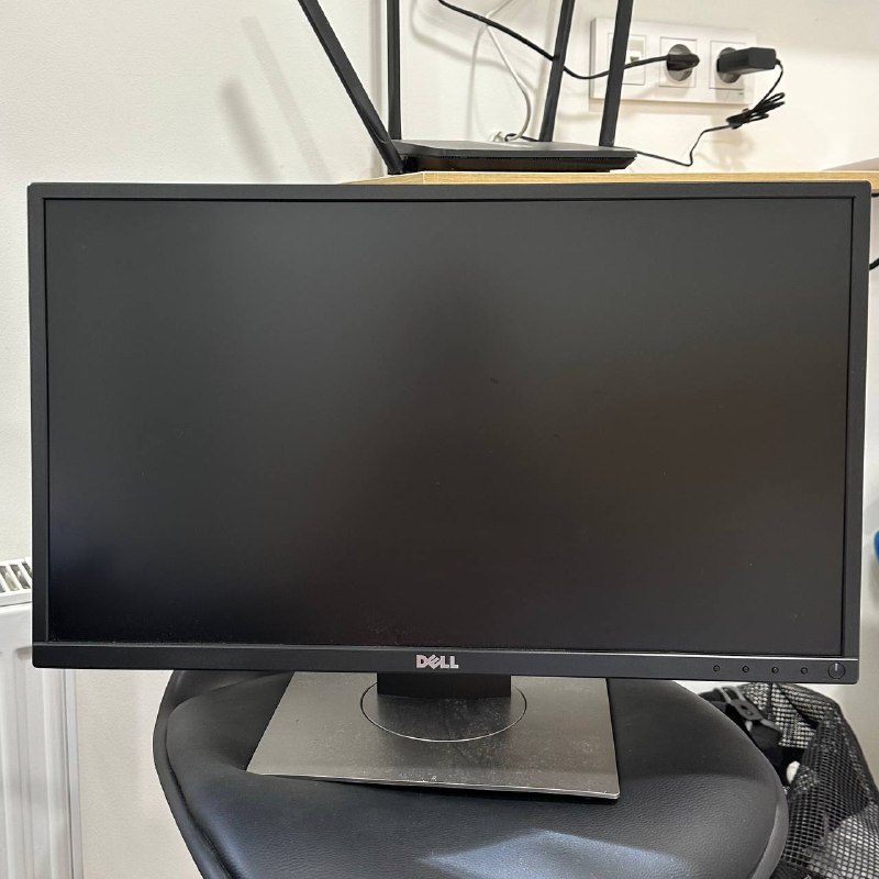 Монитор Dell P2317H 23 дюйма Full HD IPS 2