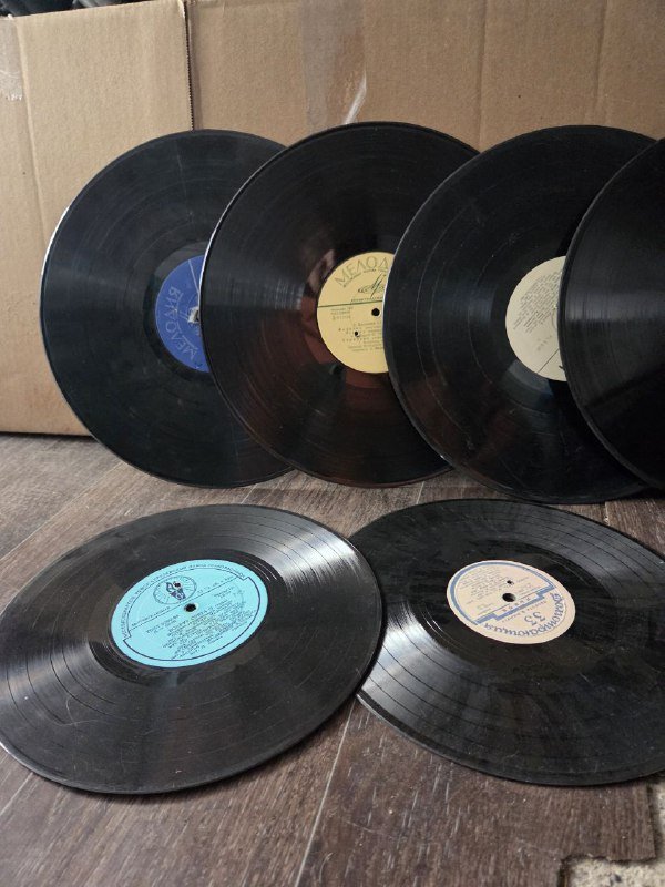 Виниловые пластинки для декора 2