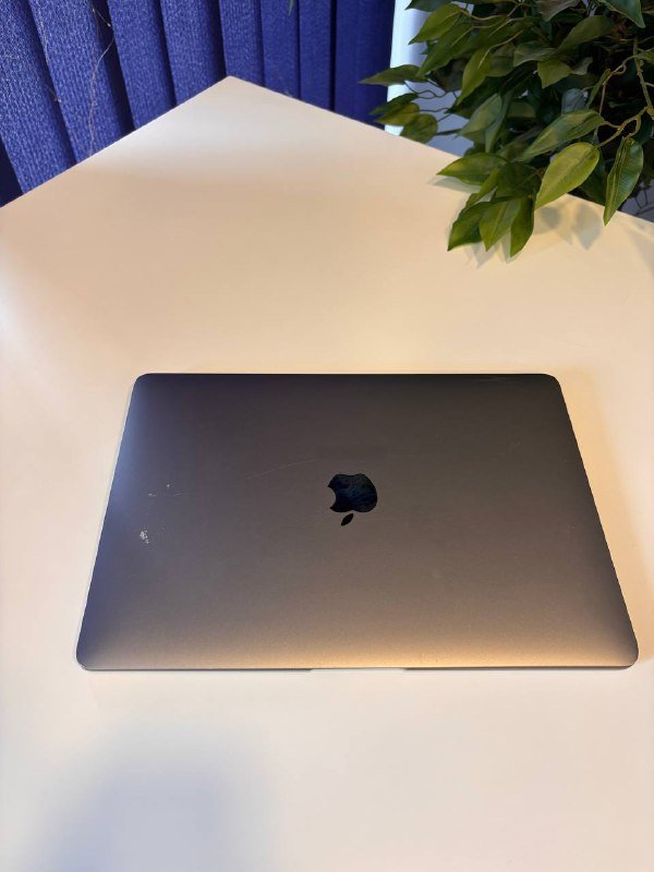 Macbook Air 2018 i5 8/128GB 3