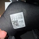 Кроссовки Adidas 2