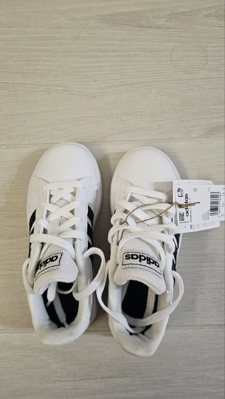Кроссовки adidas детские UK 10,5 RUS 27