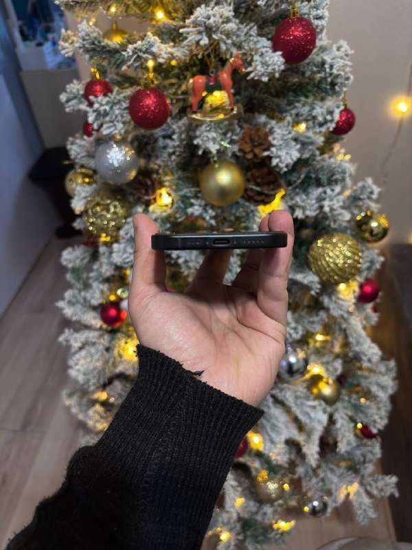 iPhone 15 black 128GB sim + e sim 3