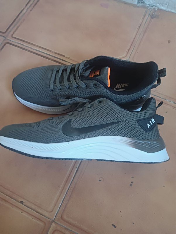 Кроссовки размер 43,5