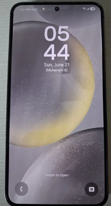 Samsung Galaxy S24 1