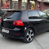 VW Golf 5 2008 1.9 Diesel 2