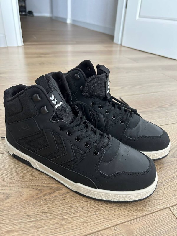 Ботинки Hummel размер 42