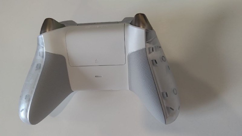 Xbox Ghost Cipher wireless controller 8