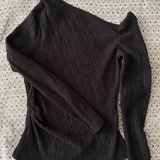 Кофта Zara на одно плечо 1
