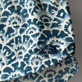 Женские шорты The North Face 2
