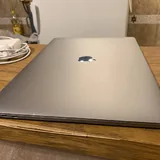 MacBook Pro 15″ i7 16 GB SSD 2 ТБ 8
