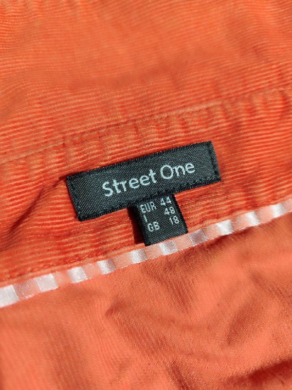Оранжевая рубашка размер M 3