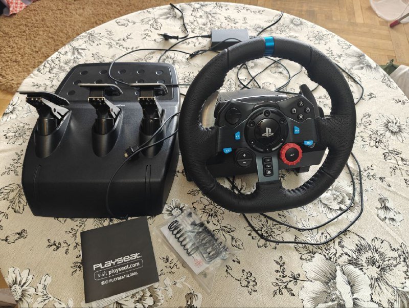 Руль и педали Logitech G29 для автосимуляторов