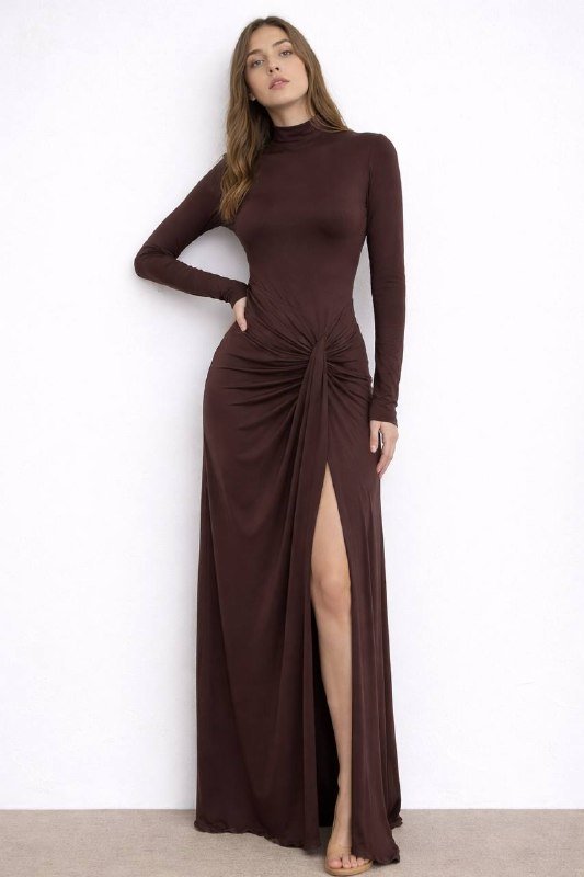 Платье макси шоколадного цвета