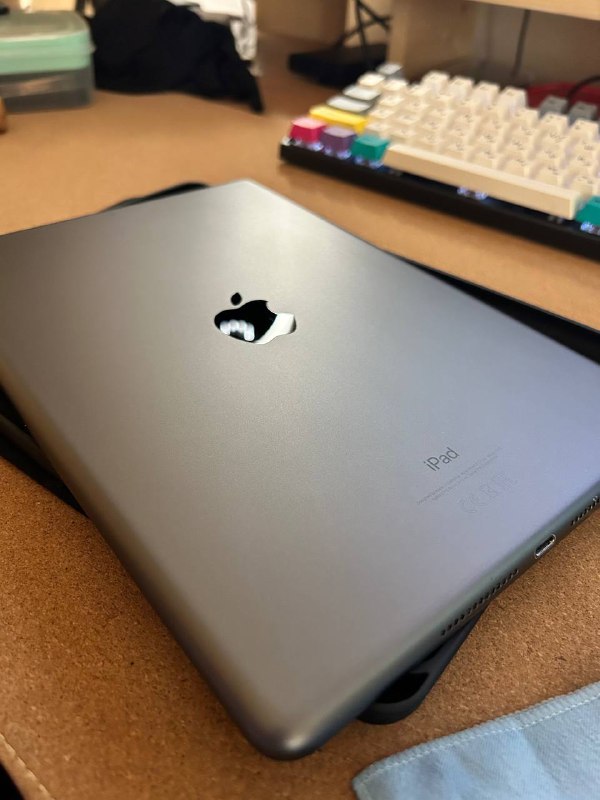 Планшет iPad 10.2 7th gen, Apple Pencil, аксессуары 3