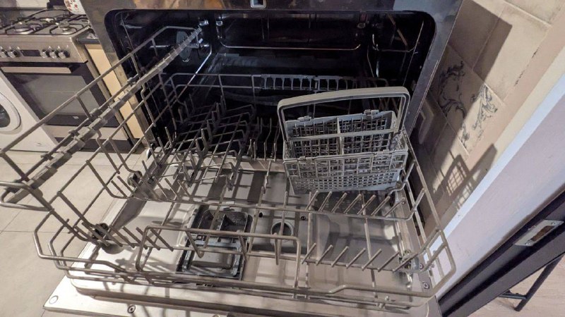 Посудомойка Electrolux 3