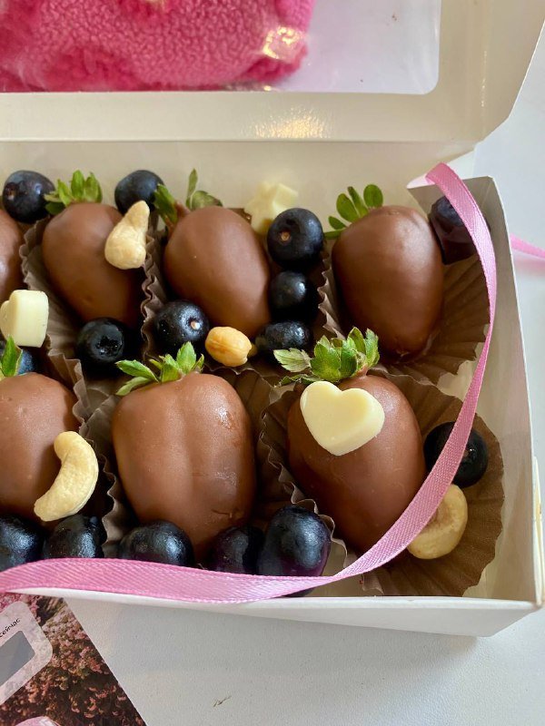 Клубника в бельгийском шоколаде 4