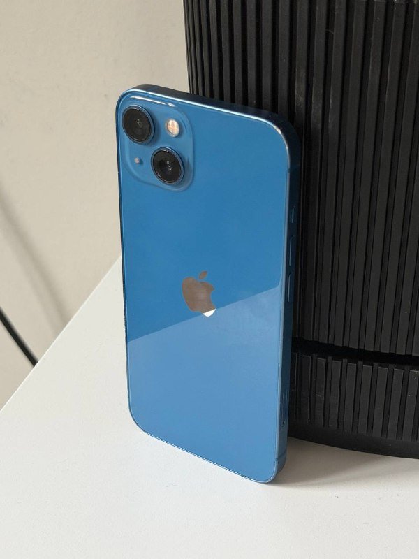 IPhone 13 128GB, Apple Watch Series 7, JBL CLIP 4