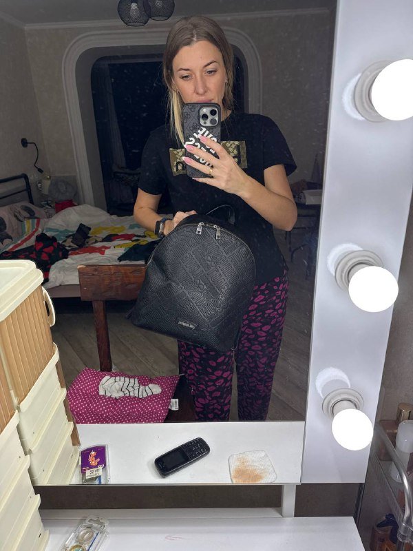 женская одежда, обувь, куртка, ботинки, рюкзак, сумка 7