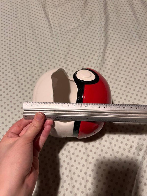 Керамический домик для грызунов в виде покебола 3