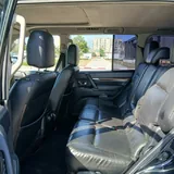 Mitsubishi Pajero 4 Wagon 7