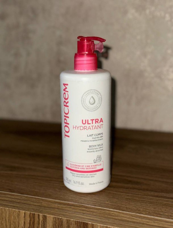 Увлажняющее молочко для тела Topicrem