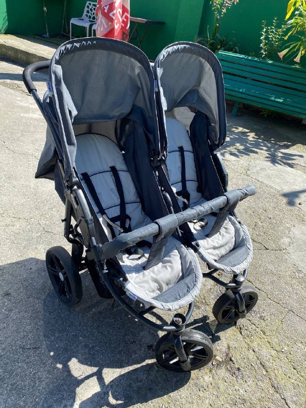 Коляска двойная 3