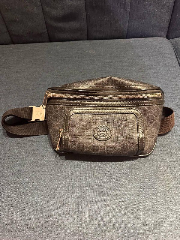 Gucci GG Supreme Belt Bag