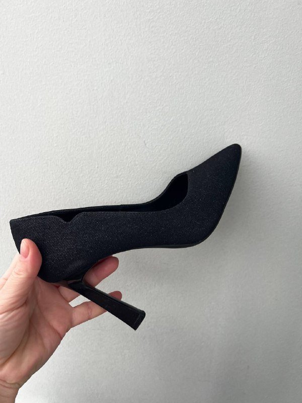 Черные классические туфли Bata, размер 38 2