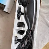 Лампа для маникюра, стаканы, лампочки, карта для волос, Smart TV, электронная книга, утюжок, гладильная доска, корзинки, столик, фрезер, электролобзик, кресло, бинокль, слайсер, массажер, отпариватель, овощерезка, видеокамера, подушки 6