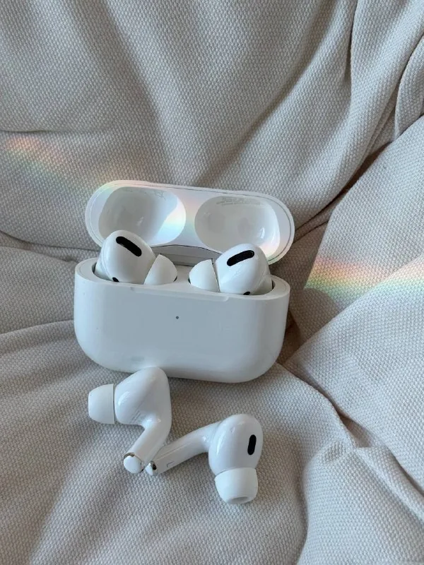 Наушники Air pods pro 1st generation с кейсом 1