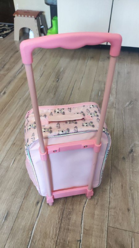 Детский чемодан на колесиках 4