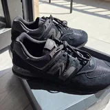 Кроссовки, кроссовки New Balance, лоферы Dr. Martens 5