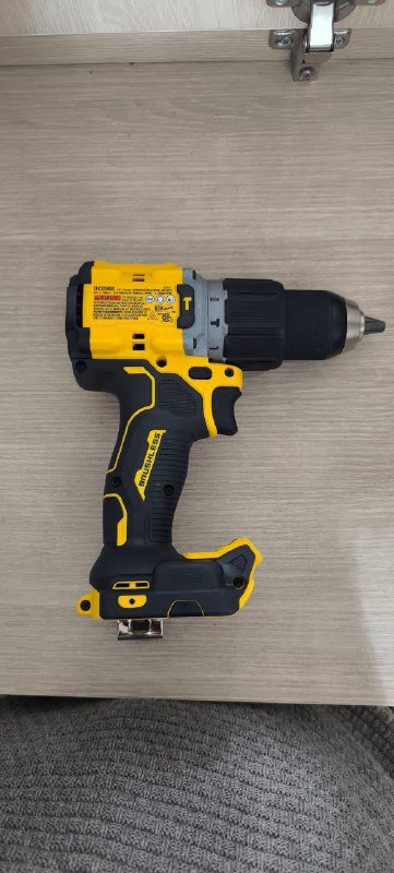 Шуруповерт DEWALT DCD806 2