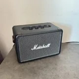 Монитор BENQ, колонка Marshall, контроллер Traktor, мышь, клавиатура, наушники 2