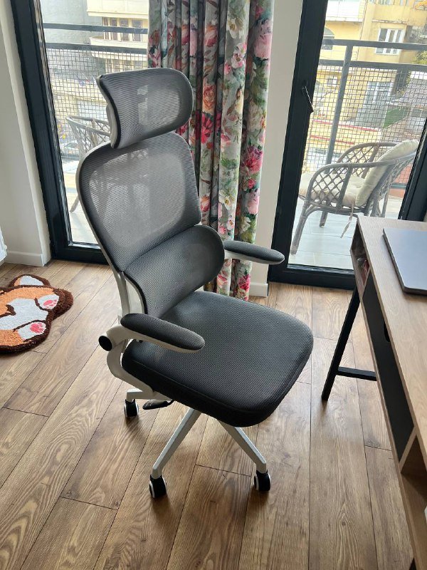 Компьютерное кресло